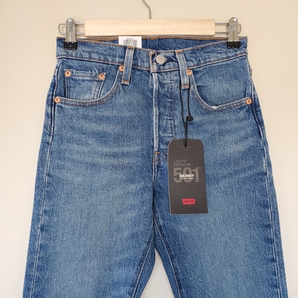 Levi's 501 High Rise Skinny Jeans - Picture 6 of 7